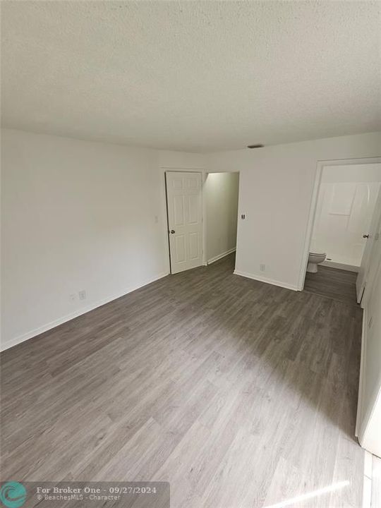 For Rent: $3,100 (3 beds, 2 baths, 1125 Square Feet)