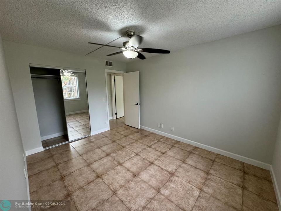 For Rent: $2,800 (3 beds, 2 baths, 1166 Square Feet)