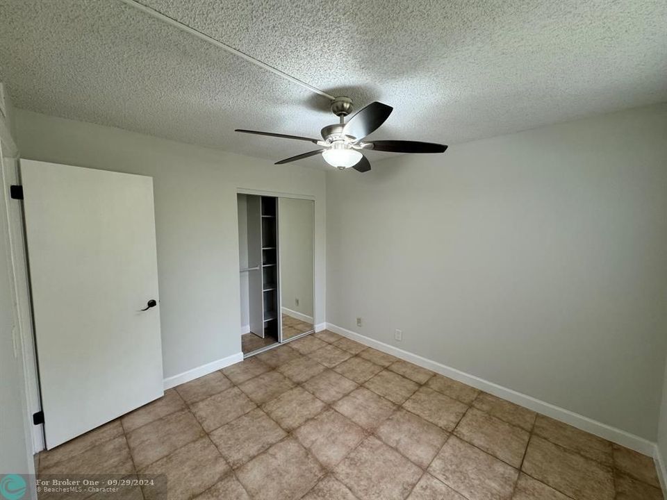 For Rent: $2,800 (3 beds, 2 baths, 1166 Square Feet)