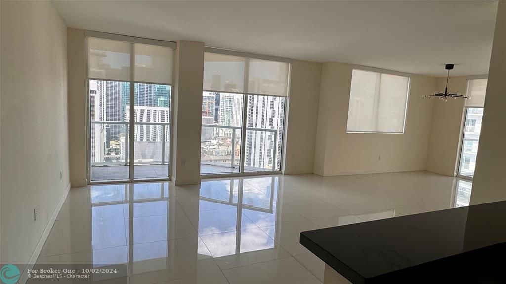 En Venta: $620,000 (2 camas, 2 baños, 1203 Pies cuadrados)