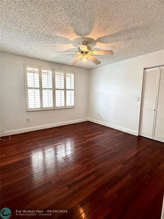 For Rent: $5,000 (5 beds, 2 baths, 2690 Square Feet)