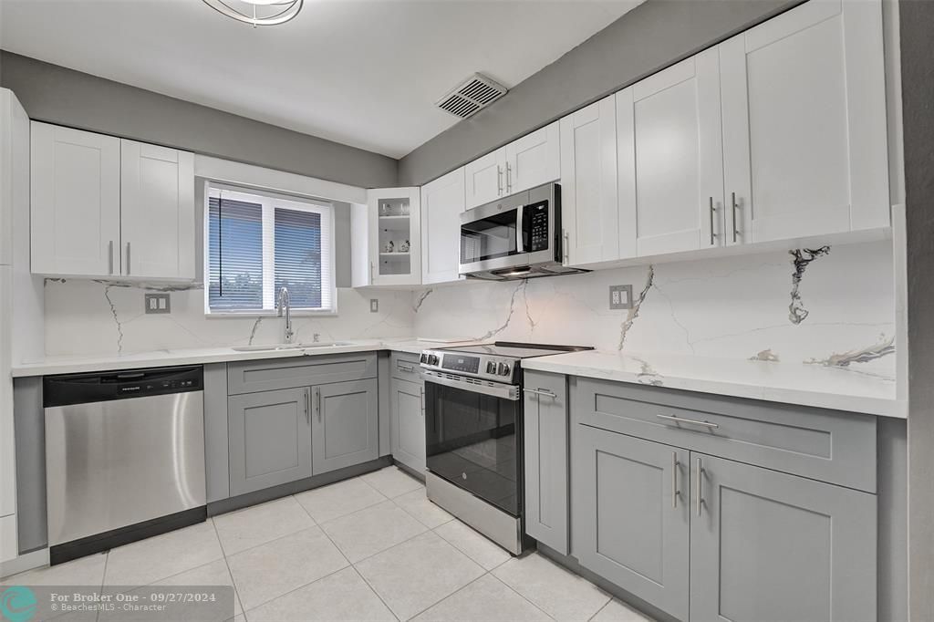 For Sale: $645,000 (3 beds, 2 baths, 1608 Square Feet)