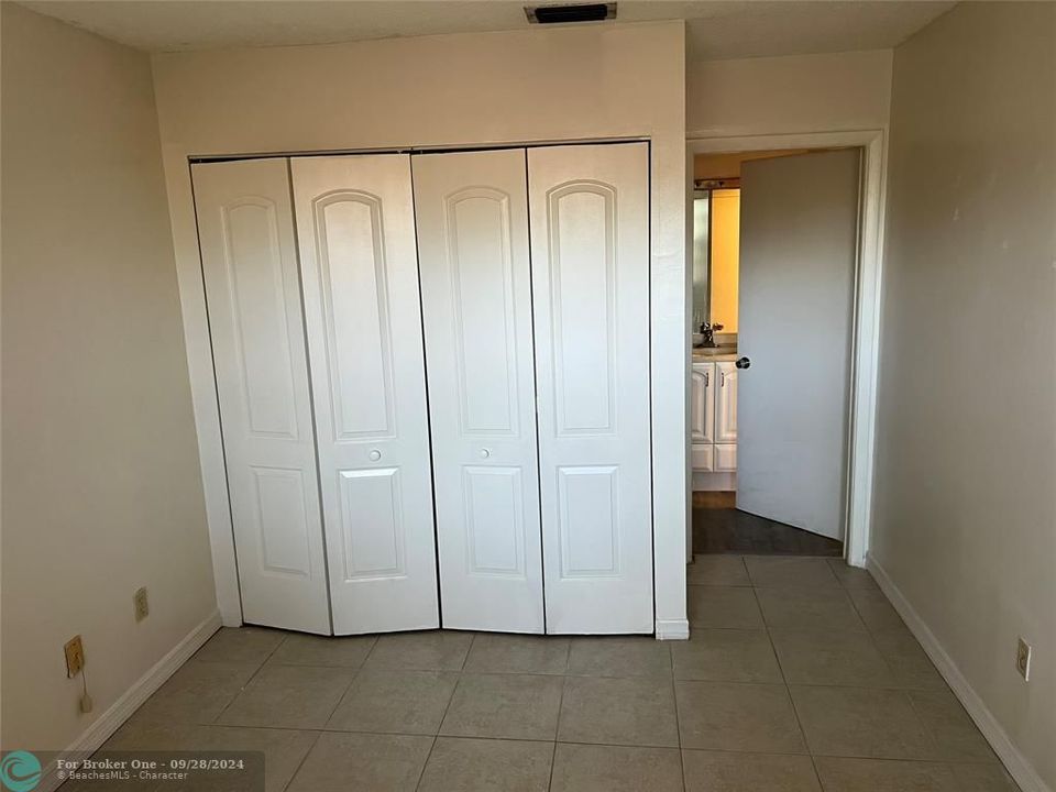 For Rent: $2,750 (2 beds, 2 baths, 7920 Square Feet)