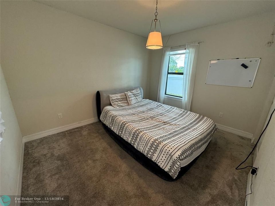 For Rent: $4,000 (3 beds, 2 baths, 1647 Square Feet)