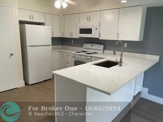 For Sale: $2,700 (2 beds, 2 baths, 2540 Square Feet)