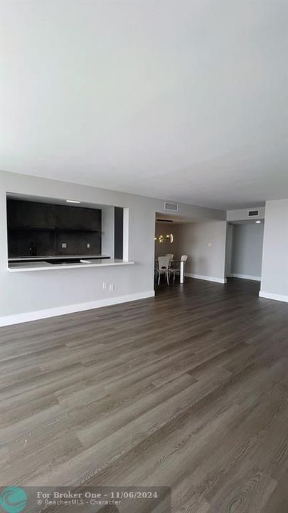 For Rent: $3,500 (2 beds, 2 baths, 1565 Square Feet)