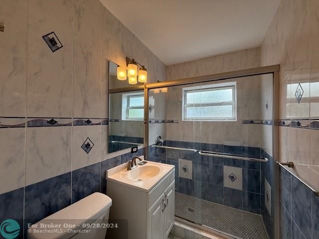 For Sale: $3,495 (2 beds, 2 baths, 1350 Square Feet)