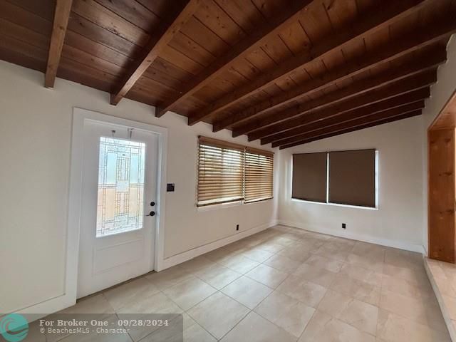 For Sale: $3,495 (2 beds, 2 baths, 1350 Square Feet)