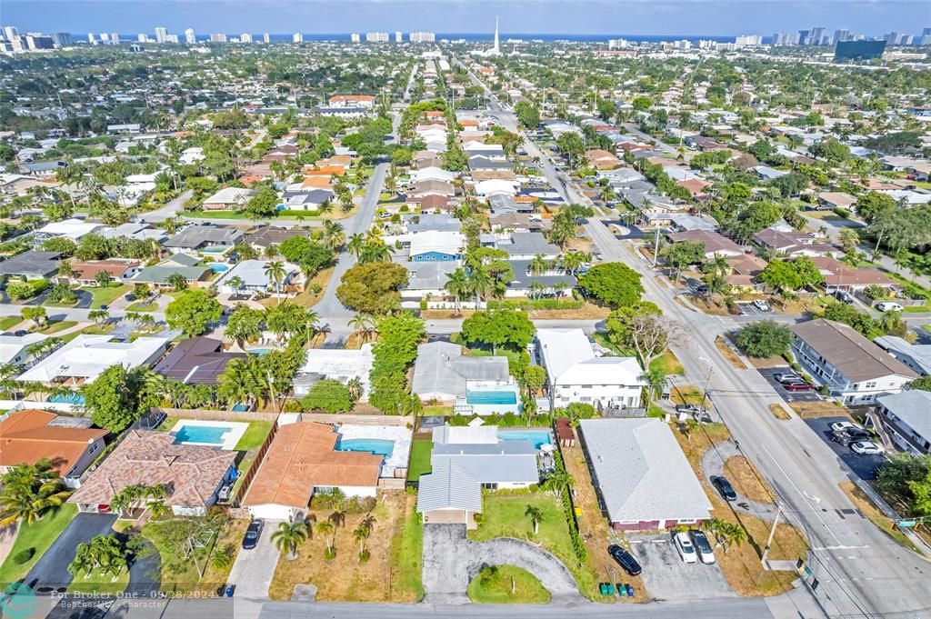 For Sale: $740,000 (3 beds, 2 baths, 1622 Square Feet)