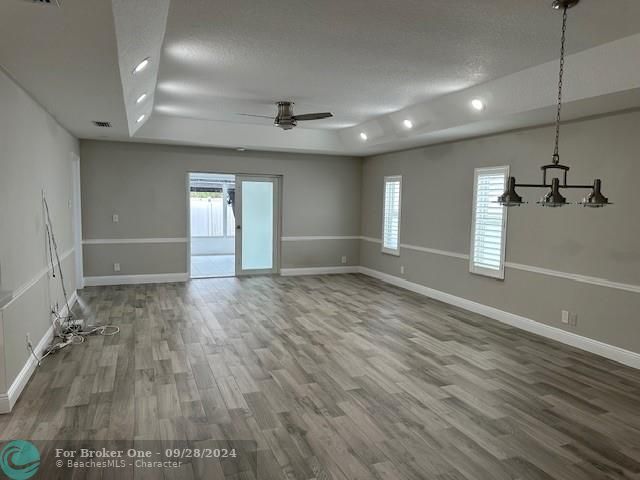 For Rent: $3,400 (3 beds, 2 baths, 1797 Square Feet)