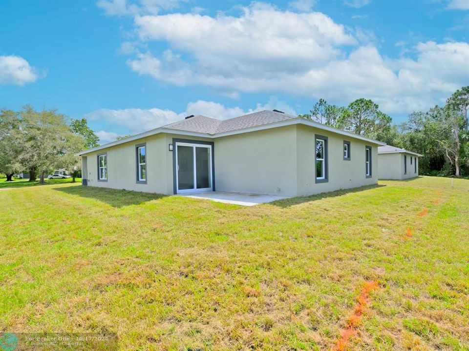 For Sale: $465,000 (3 beds, 2 baths, 2040 Square Feet)