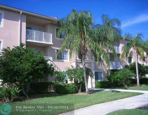 For Rent: $2,200 (2 beds, 2 baths, 1250 Square Feet)