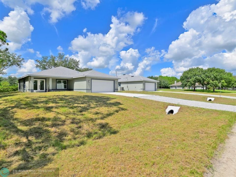 For Sale: $479,000 (3 beds, 2 baths, 2130 Square Feet)