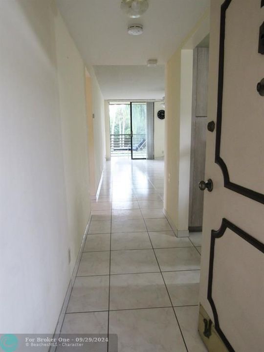 En Venta: $190,000 (2 camas, 2 baños, 1032 Pies cuadrados)