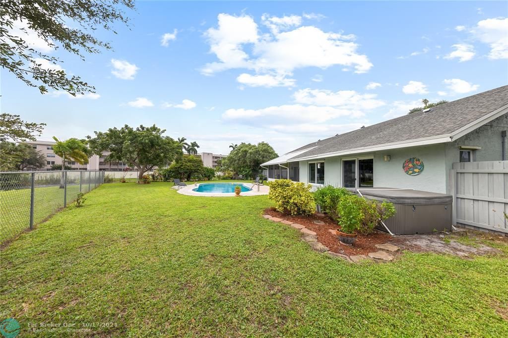 For Sale: $730,000 (3 beds, 2 baths, 1640 Square Feet)