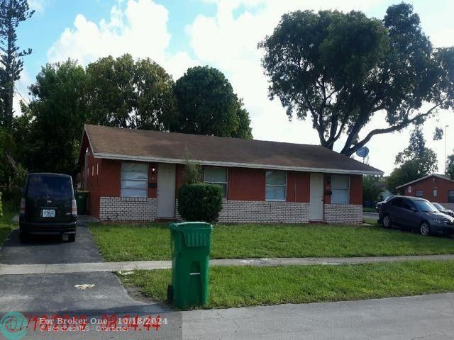 For Sale: $2,000 (2 beds, 1 baths, 1600 Square Feet)