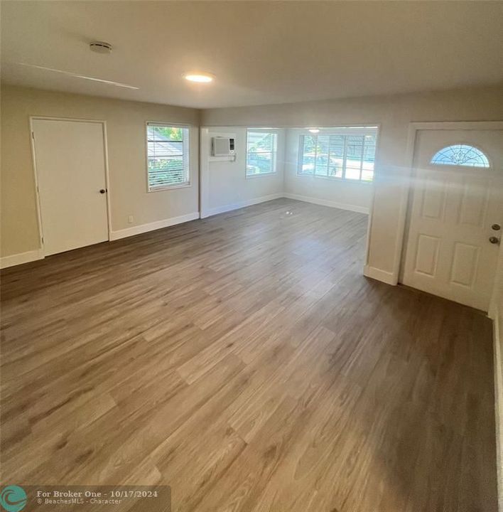 For Sale: $3,800 (2 beds, 1 baths, 0 Square Feet)