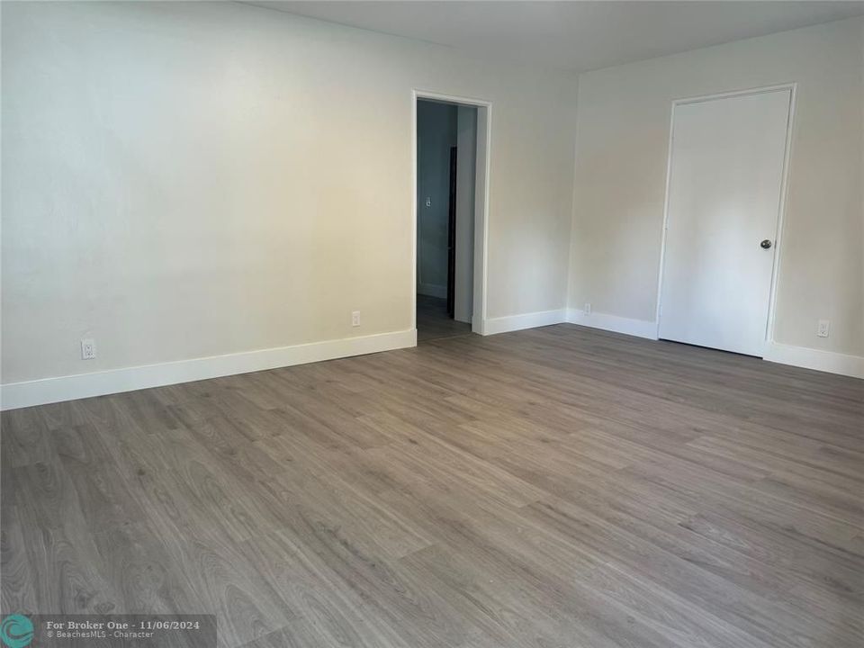 For Sale: $3,800 (2 beds, 1 baths, 0 Square Feet)