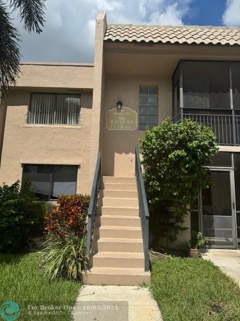 For Rent: $2,800 (2 beds, 2 baths, 1320 Square Feet)