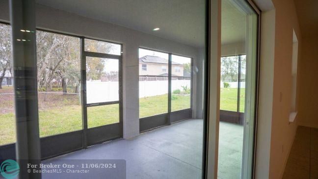 En Venta: $474,900 (4 camas, 2 baños, 1737 Pies cuadrados)