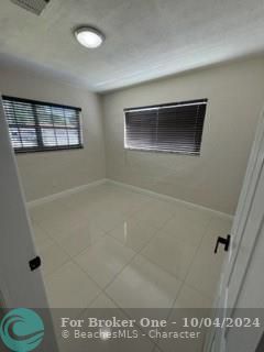 For Rent: $3,500 (3 beds, 2 baths, 1241 Square Feet)