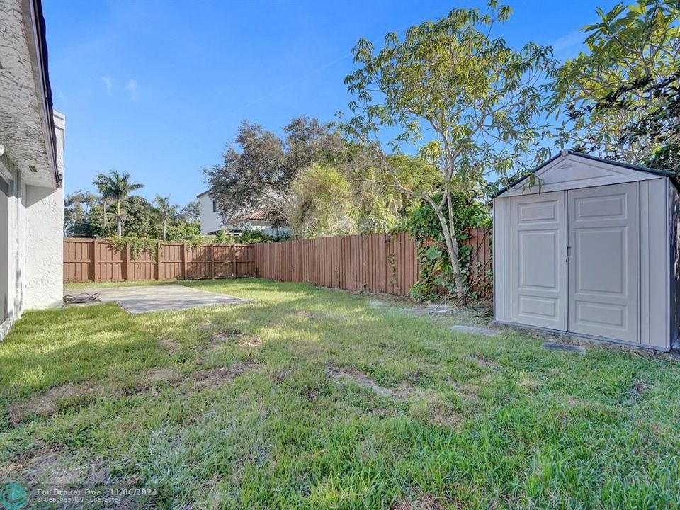 For Sale: $699,000 (3 beds, 2 baths, 1538 Square Feet)