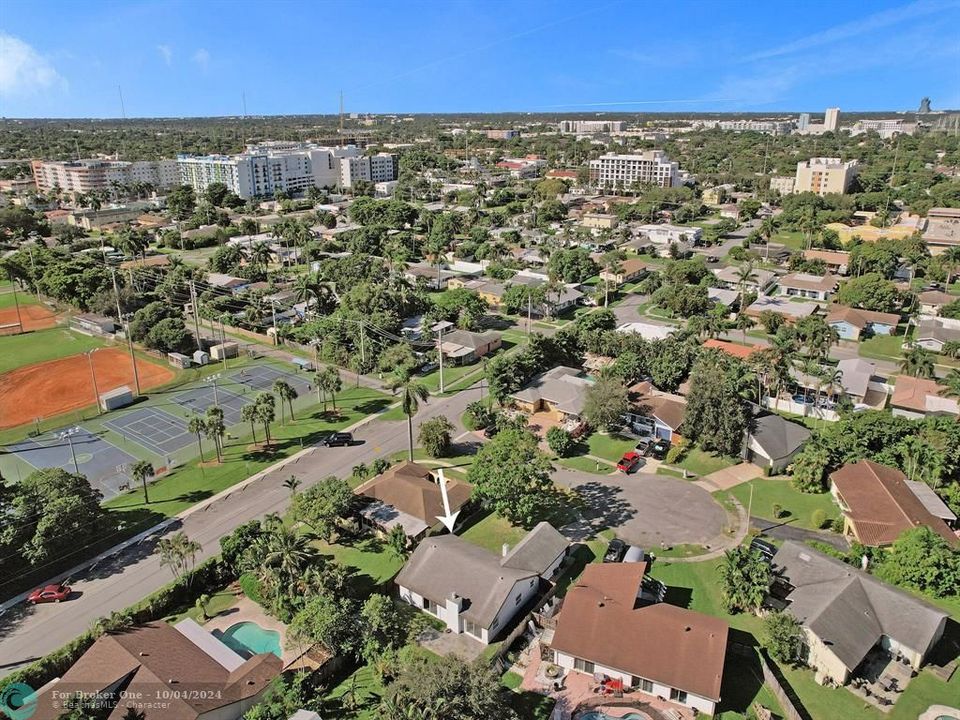 For Sale: $699,000 (3 beds, 2 baths, 1538 Square Feet)