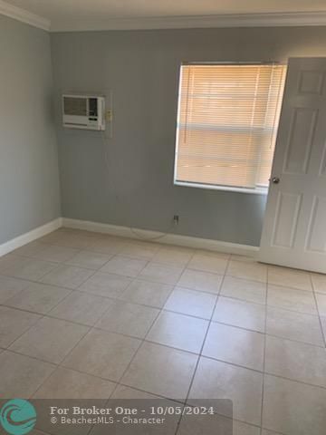 For Rent: $1,650 (1 beds, 1 baths, 620 Square Feet)