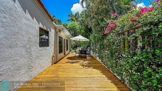 En Venta: $800,000 (3 camas, 2 baños, 1904 Pies cuadrados)