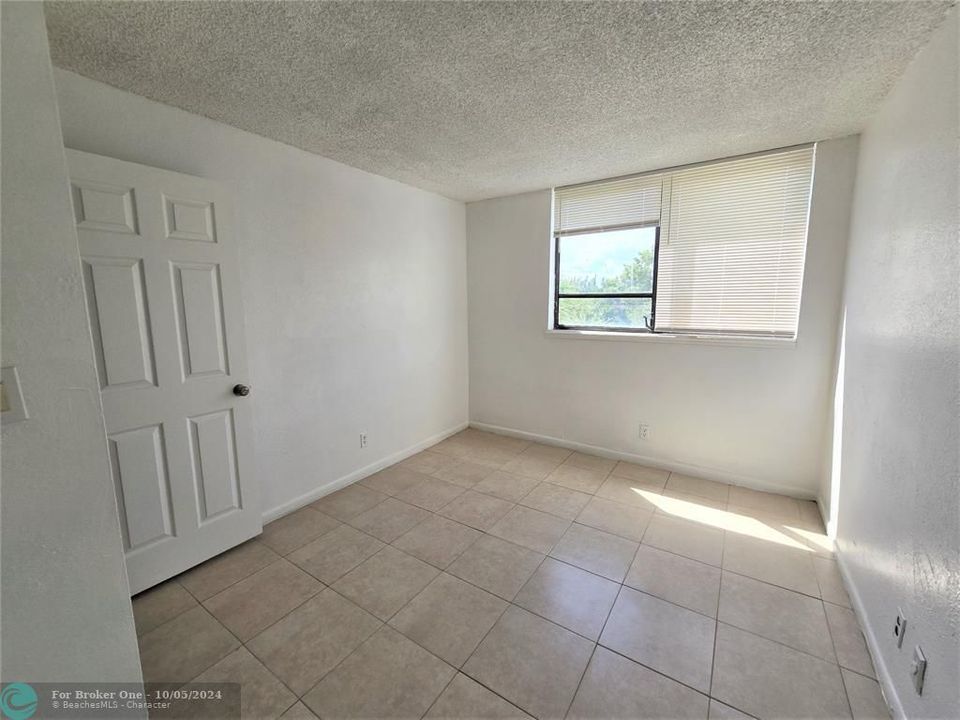 For Rent: $1,750 (2 beds, 2 baths, 1030 Square Feet)