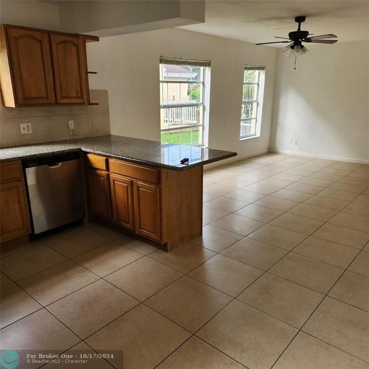 For Rent: $3,500 (4 beds, 2 baths, 2280 Square Feet)