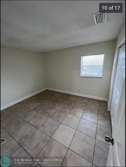 For Rent: $1,700 (1 beds, 1 baths, 0 Square Feet)