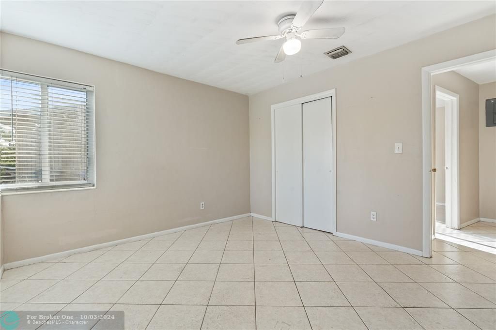 For Sale: $479,900 (3 beds, 2 baths, 1195 Square Feet)