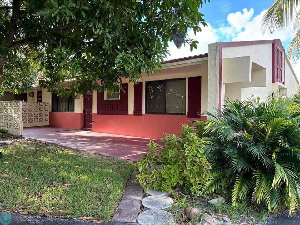 For Sale: $2,100 (2 beds, 2 baths, 0 Square Feet)