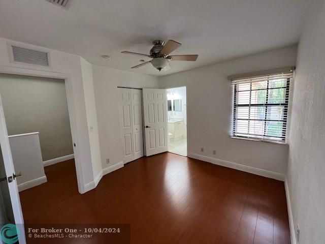 For Rent: $3,600 (3 beds, 2 baths, 1628 Square Feet)