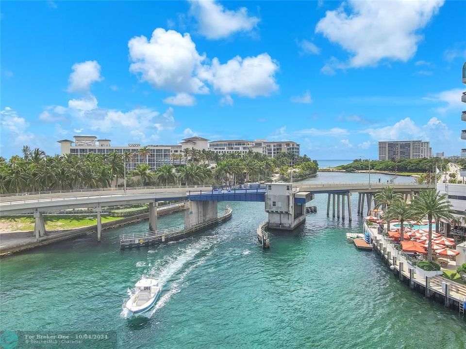 For Sale: $2,700,000 (3 beds, 3 baths, 2580 Square Feet)