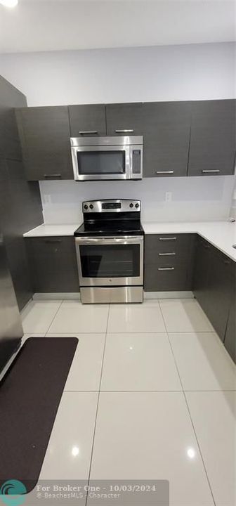 En Venta: $369,999 (3 camas, 2 baños, 1260 Pies cuadrados)