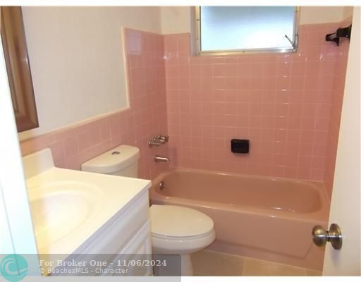 For Rent: $2,900 (2 beds, 2 baths, 1579 Square Feet)