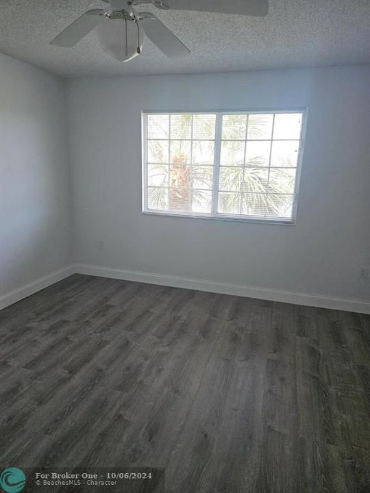 For Rent: $2,300 (2 beds, 2 baths, 1246 Square Feet)