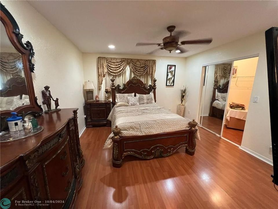 For Rent: $2,900 (3 beds, 2 baths, 1680 Square Feet)