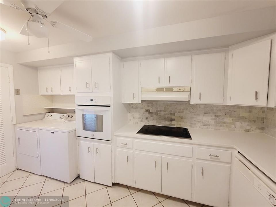 For Rent: $2,250 (2 beds, 1 baths, 4860 Square Feet)