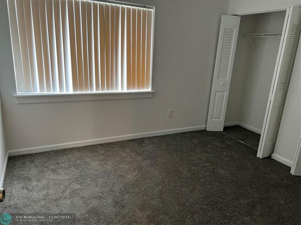 For Rent: $2,600 (3 beds, 2 baths, 1400 Square Feet)