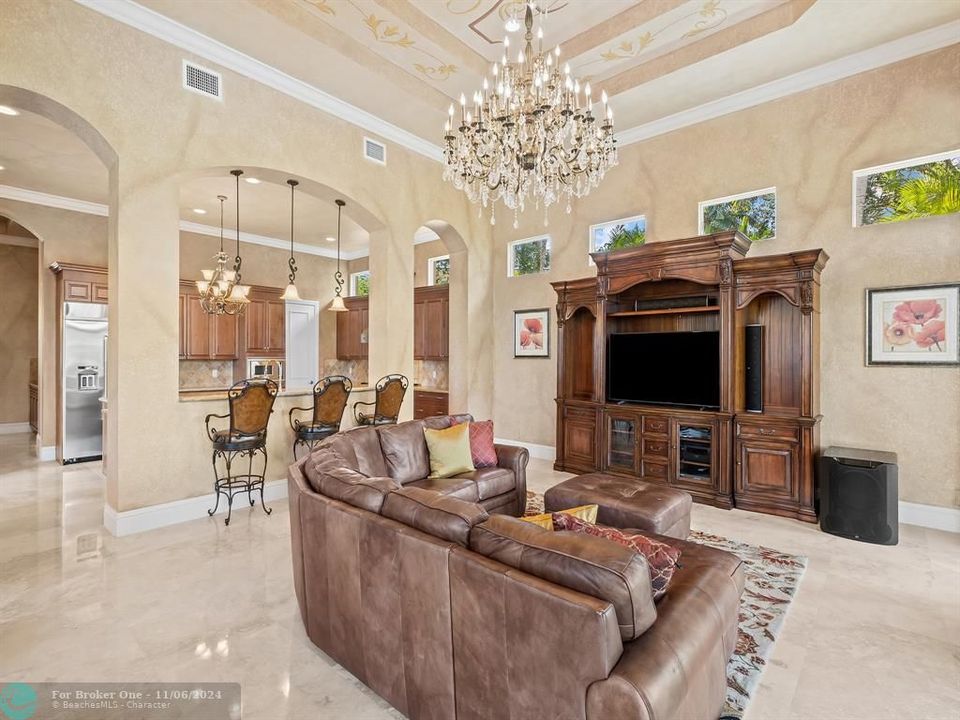 For Sale: $3,500,000 (6 beds, 6 baths, 6414 Square Feet)