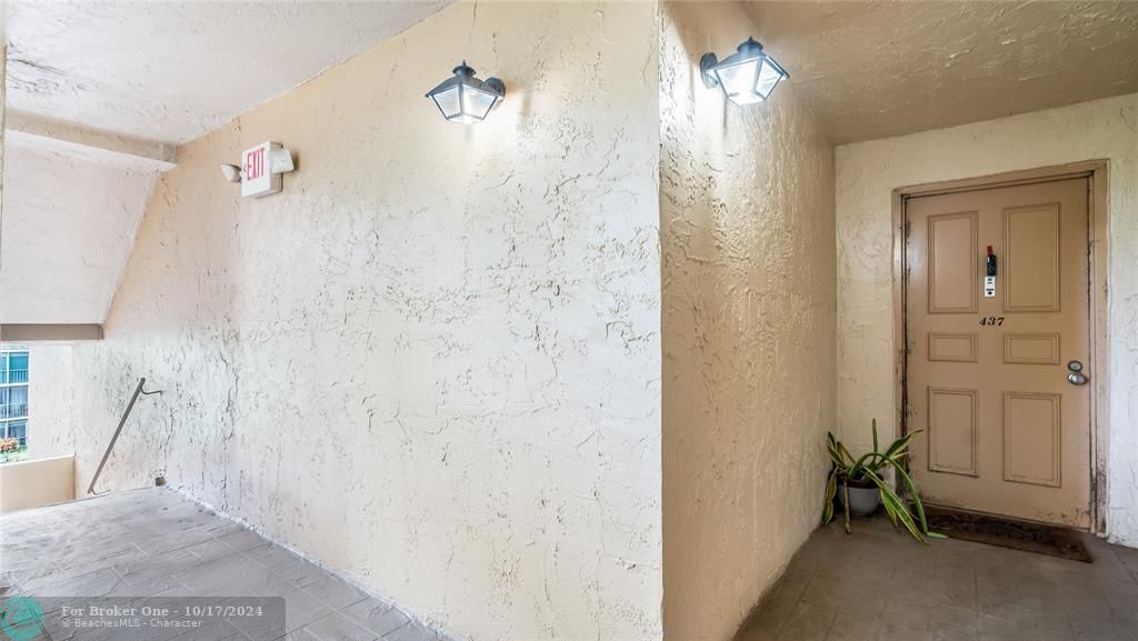 For Sale: $160,000 (3 beds, 2 baths, 1483 Square Feet)