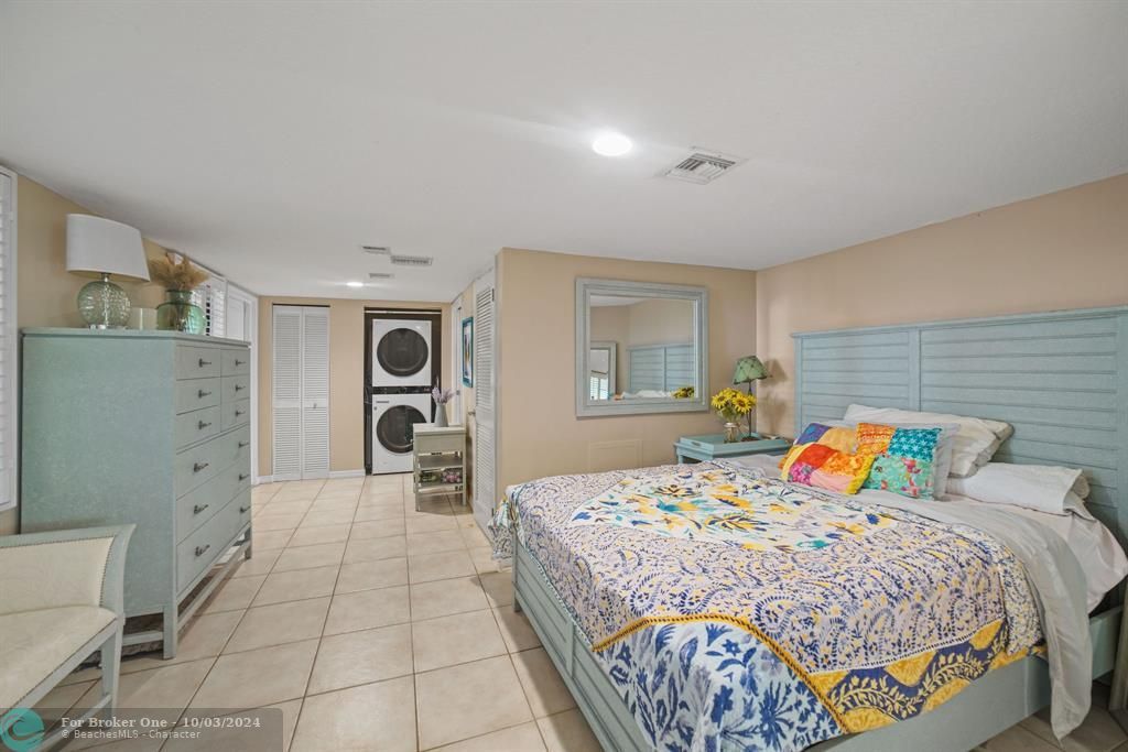 For Sale: $600,000 (2 beds, 2 baths, 1424 Square Feet)