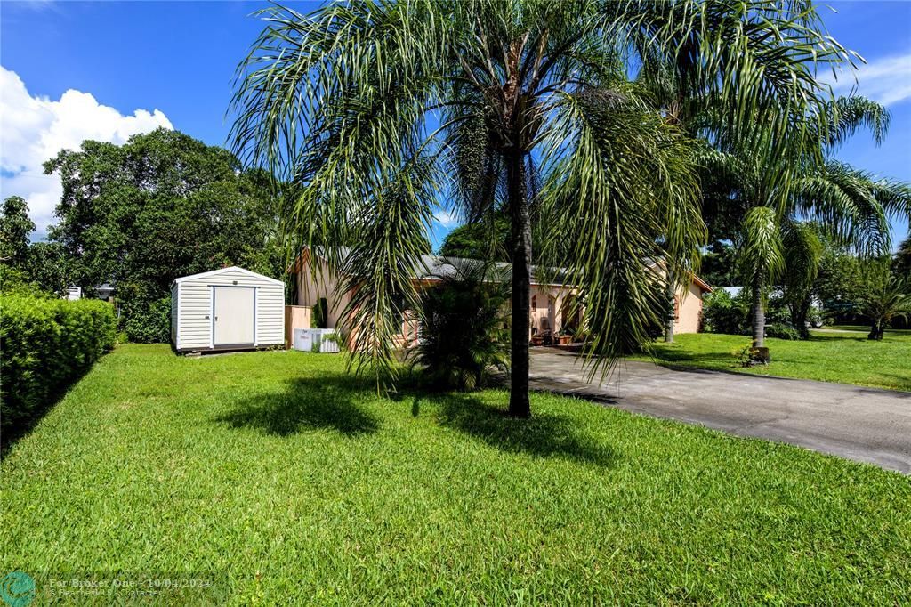 For Sale: $599,000 (3 beds, 2 baths, 2390 Square Feet)