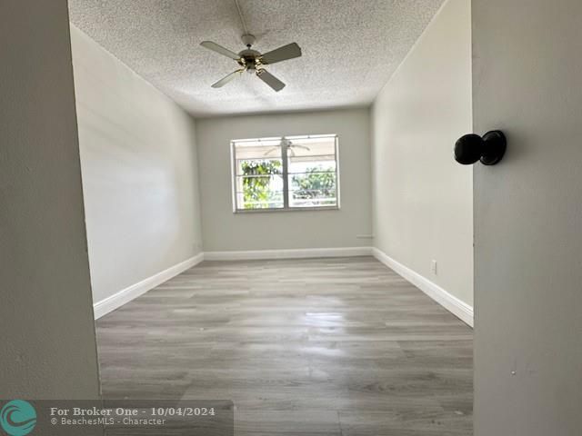 For Rent: $2,100 (2 beds, 2 baths, 1040 Square Feet)