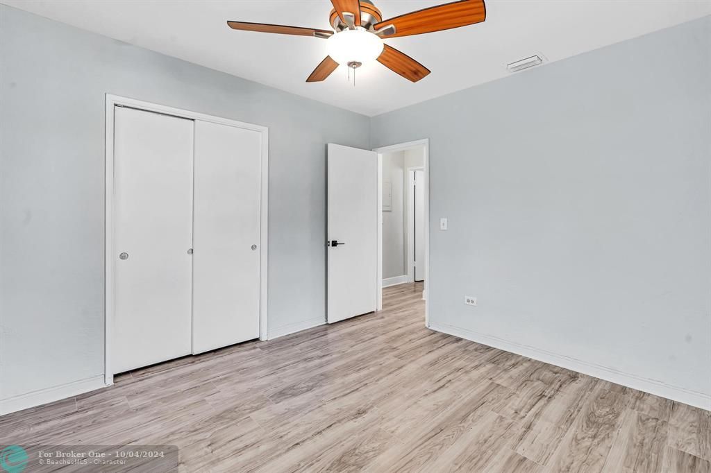 For Sale: $588,900 (3 beds, 2 baths, 1555 Square Feet)