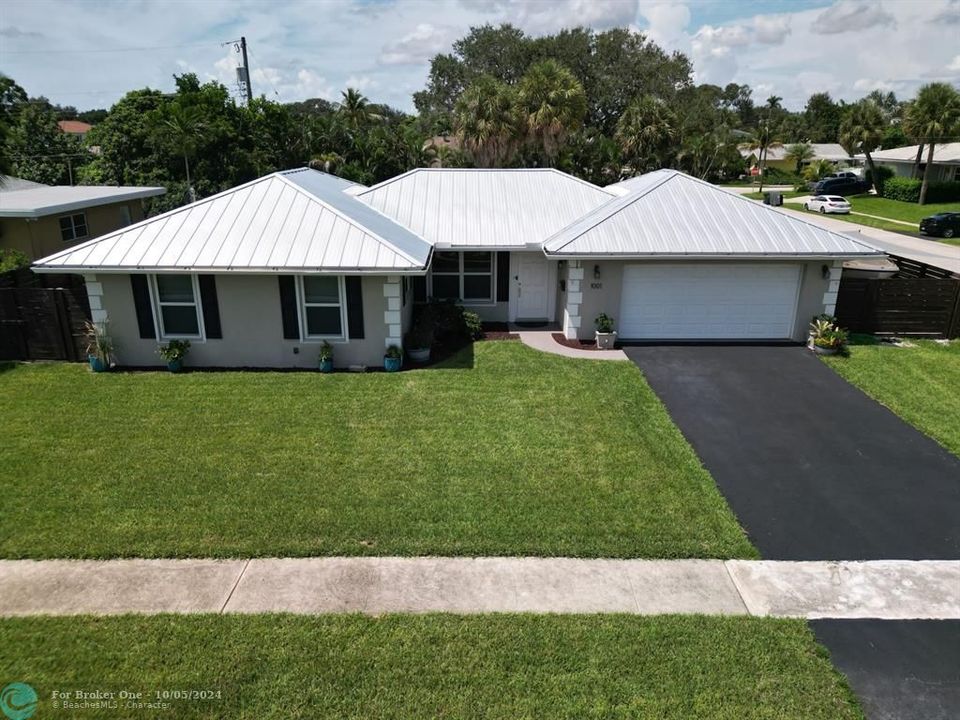 For Sale: $824,900 (3 beds, 2 baths, 1509 Square Feet)