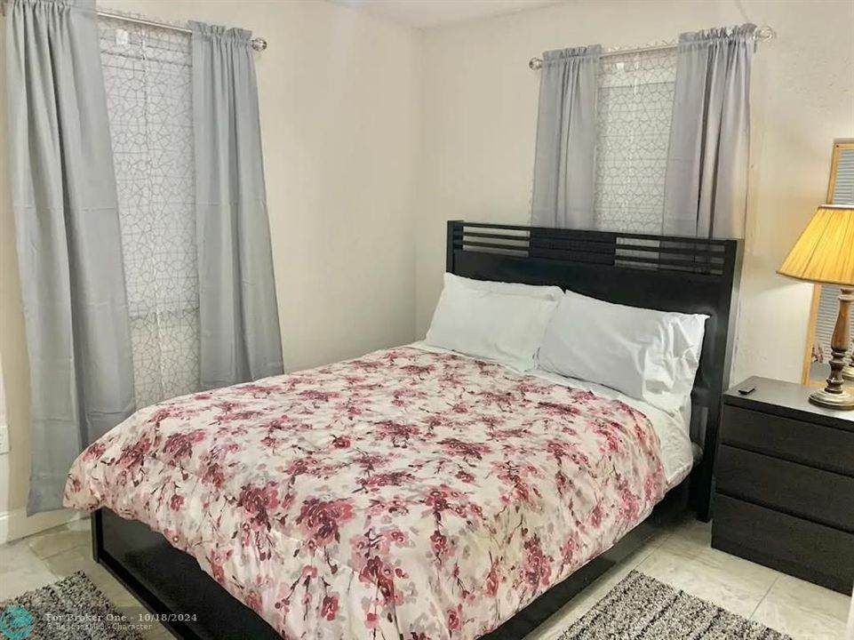 For Rent: $2,800 (3 beds, 1 baths, 0 Square Feet)